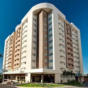 via-caldas-sutes-le-jardin.caldasnovashotels.com/